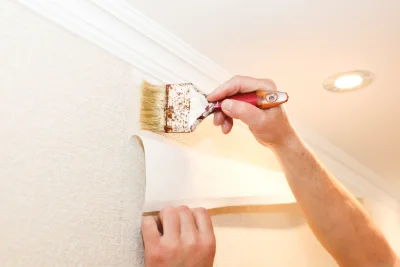 Pose de papier peint à Vallecalle — revêtements muraux et toiles de verre